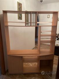 Mobile porta tv - parete attrezzata.