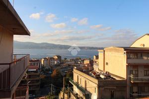 3 LOCALI A VILLA SAN GIOVANNI