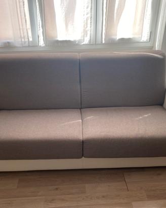 Divano letto tre posti