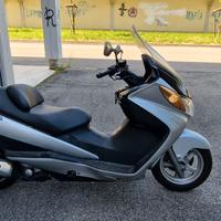 Suzuki AN Burgman 400 - 2005