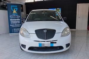 Lancia Ypsilon 1.4 benz/GPL CON GARANZIA