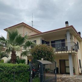 Monolocale  arredato