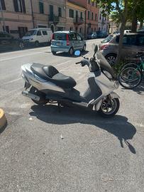 Suzuki Burgman 125
