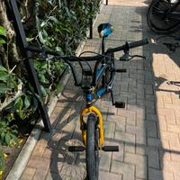 Bicicletta BMX