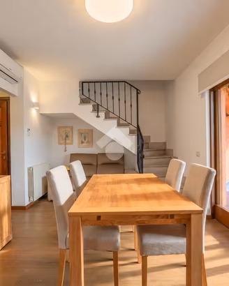 VILLA A SCHIERA D'ANGOLO A OLBIA
