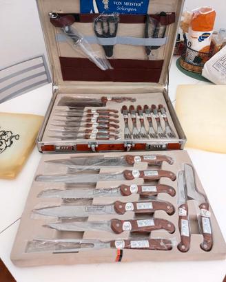 Barbecue valigetta posateria