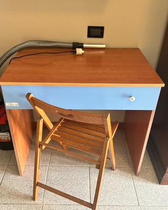 Scrivania bimbi con sedia