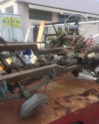 Auto fiat 1100 scuola guida