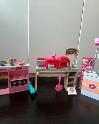 Set 3 allestimenti Barbie