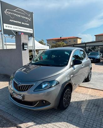 LANCIA YPSILON - NEOPATENTATI -PREZZO VERO