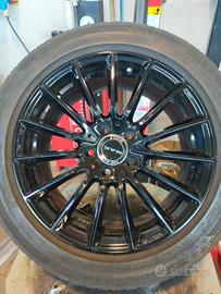 Pneumatici 225/50R17 con cerchi per Mercedes