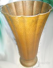 Portaombrelli in rame battuto