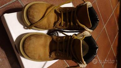 Scarponcini beige pelle con pelo n° 31