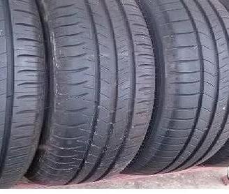Gomme 175 65 15 michelin usati