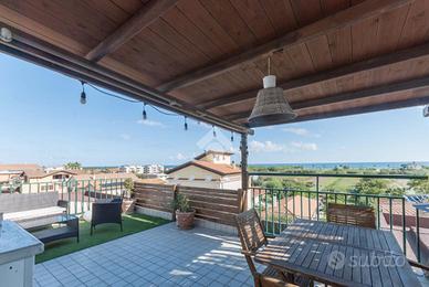 4 LOCALI A ROSETO DEGLI ABRUZZI