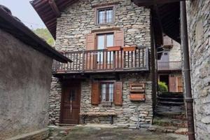 Immobile in asta di 80 m² con 1 locale a Chialambe