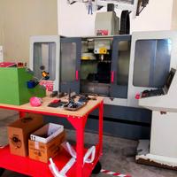 Centro di lavoro usato cnc
