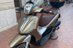 Piaggio Beverly 300 i.e. 2011 - 12.000 km