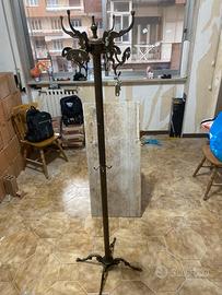 Appendiabiti e portaombrelli