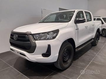 Toyota Hilux 2.8 D-4D 4WD 4 porte Double Cab ...