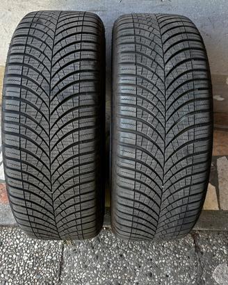Gomme 235/45 R20