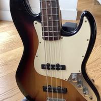 Basso fender Stagg