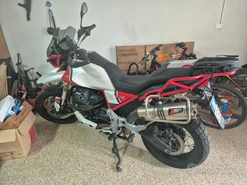 Moto Guzzi V85tt 