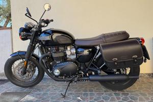 triumph bonneville T120 Black