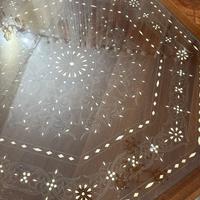 Tavolo in legno di noci