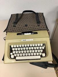 macchina da scrivere olivetti lettera 26