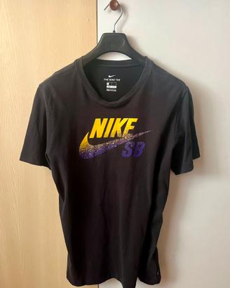 T-shirt Nike SB
