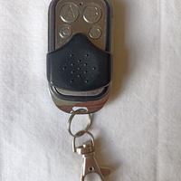 Telecomando per cancello 4 tasti (batteria scarica