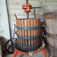 Torchio per Uva in legno e ferro - Vintage