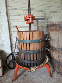 Torchio per Uva in legno e ferro - Vintage