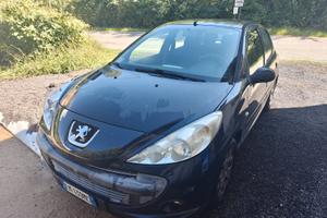 Peugeot 206+ Adatta Neopatentati