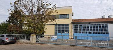 Immobile di 300 m² a San Giovanni in Persiceto