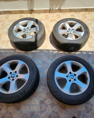 4 cerchi BMW X5 con 4 pneumatici 4 stagioni