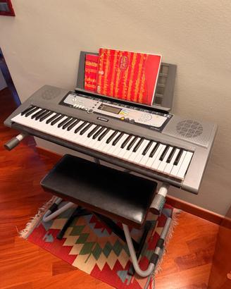 Tastiera Yamaha EZ200