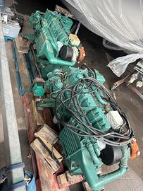 2 motori volvo penta, piedi e meccanica