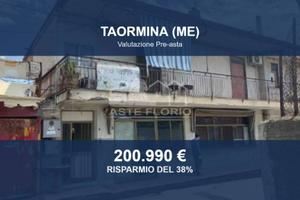 Immobile in asta di 464 m² a Taormina