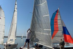 Barca a vela deriva della lunghezza di 5,30 mt
