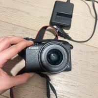 Canon eos m200