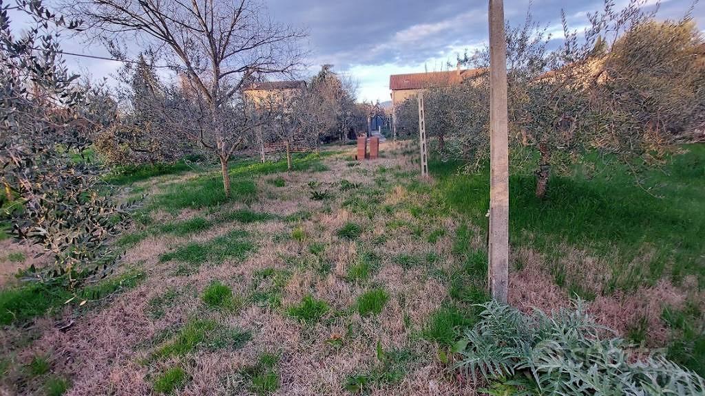 Terreno di 900 m² a Spoleto - Vista 4