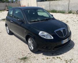 Lancia Ypsilon 1.2 Oro