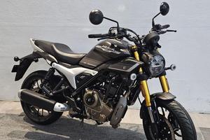 HERO MOTOCORP HUNK 440 2026