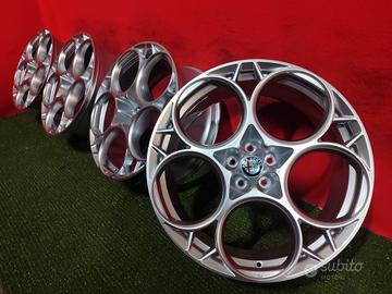 Cerchi Alfa Romeo Quadrifoglio Stelvio Original 21