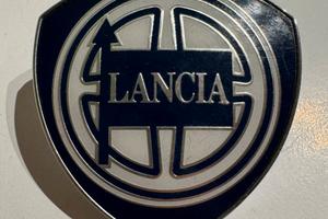Stemma Lancia Delta / Prisma Jeray Vitrofilm