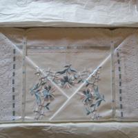 Parure letto vintage con passamaneria