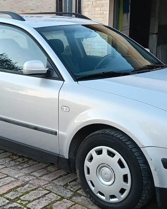 Volkswagen Passat 1.8 4 cilindri 20 valvole 