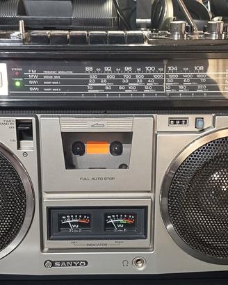 Bombox Sanyo M9990K fine anni 70